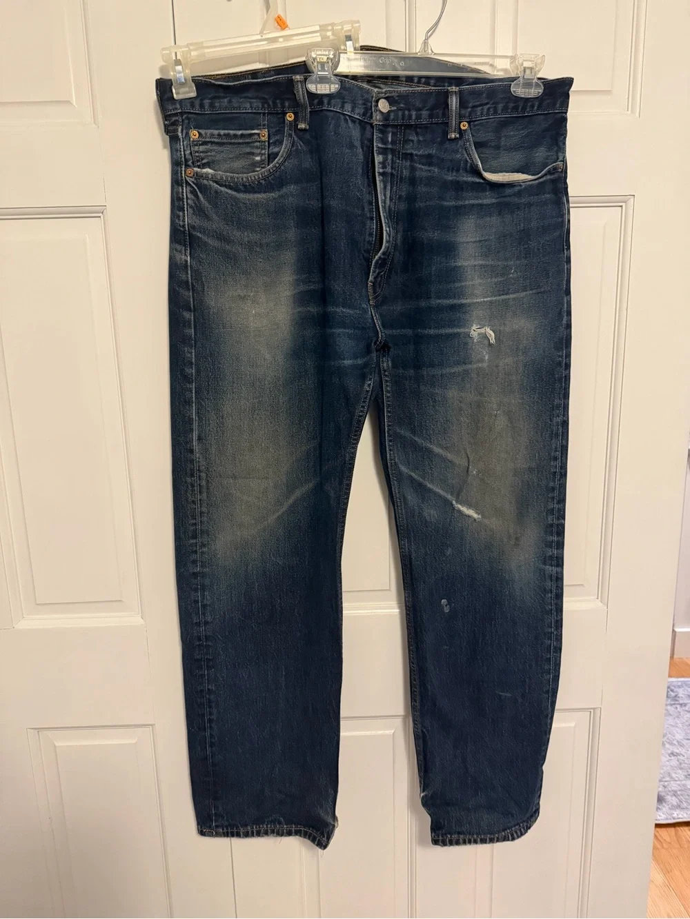 Levi's 505 Distressed Dark Wash Straight Leg Jeans Men's 42x32